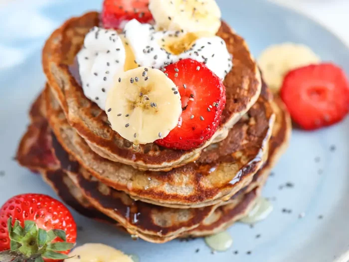 Banana Strawberry Flapjacks